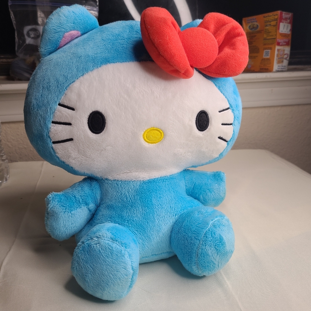 HELLO KITTY - UFO Catcher Round 1 Exclusive Plush 12” Blue Bow Tie Cat SANRIO
